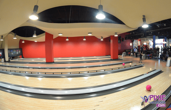 disney world splitsville bowling lanes