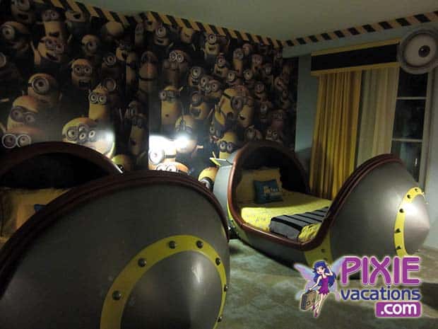 Despicable Me Minion Room Suite