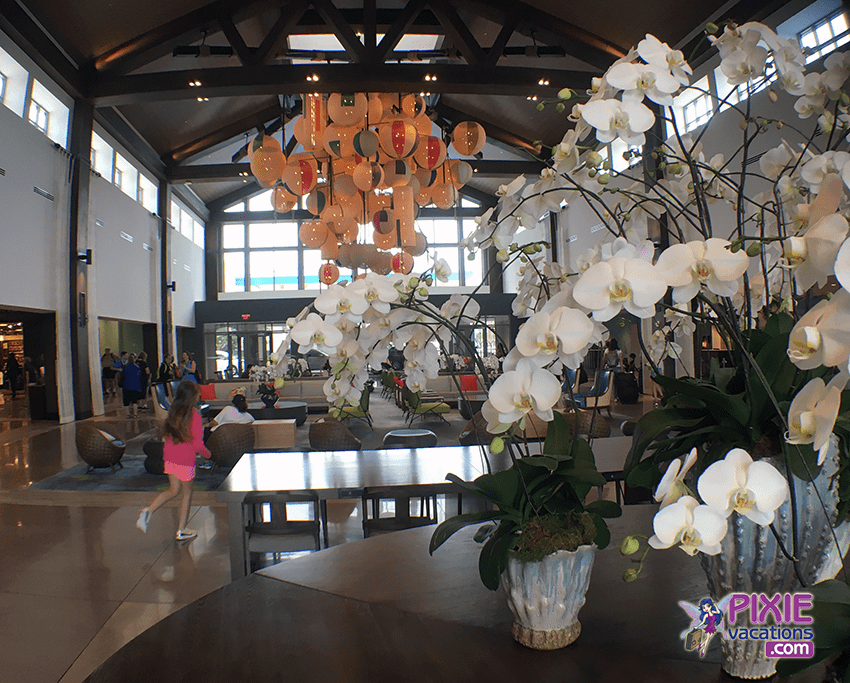 Sap[phire Falls Resort Lobby. Universal Studios 