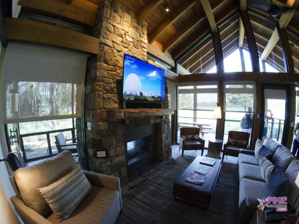 Wilderness Lodge Cabin Livingroom