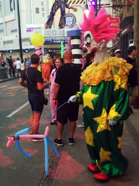 Halloween Horror Nights Universal Orlando, Clowns from Outer space